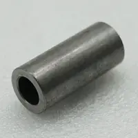 Axle, Rear Roller HQ682 Axle, Rear Roller HQ682