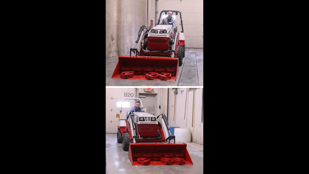 4500 VS 4520  Ventrac Loader