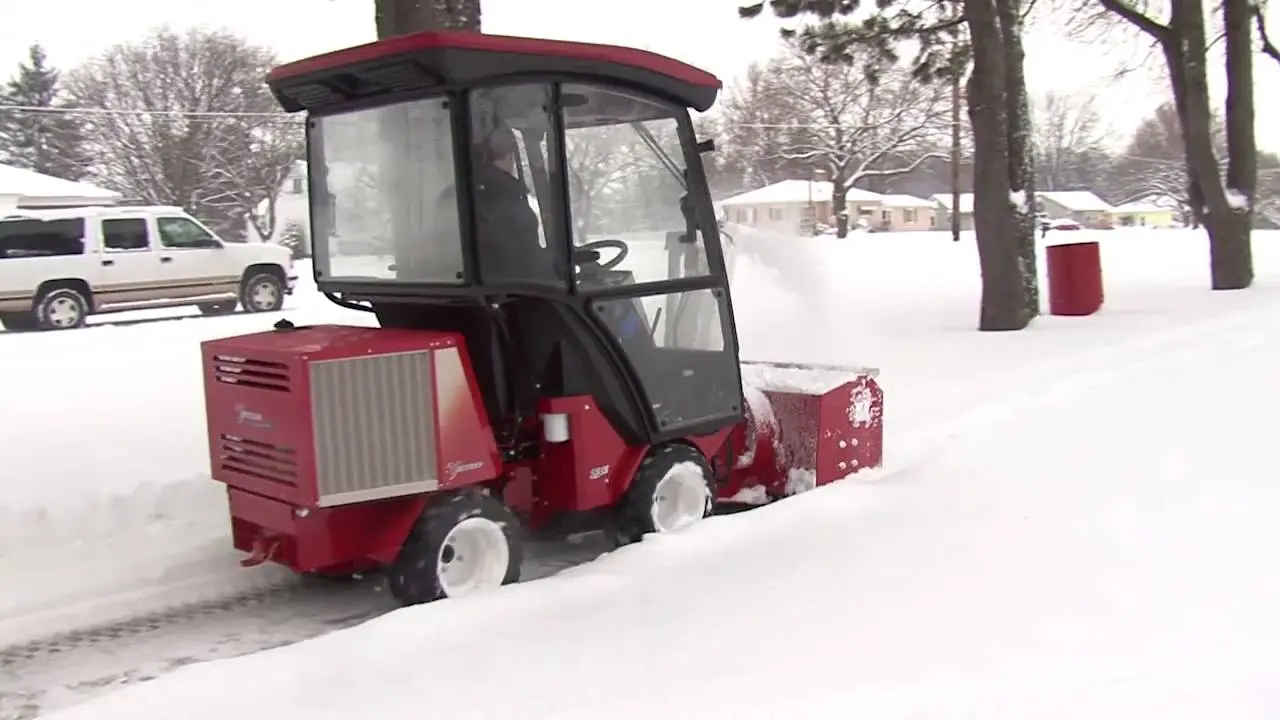 Sidewalk Snow Blower