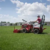 EW530 Weedbine The Weedbine's mechanical action ensures minimal disruption to the soil, preserving the integrity of the root system.