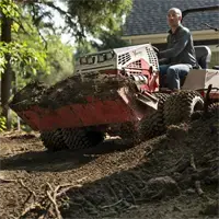 HE482 Power Bucket On new construction sites, the Power Bucket excels at hauling and dumping soil and debris with its 6 ft³ bucket and full hydraulic dump angle of 51°.