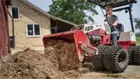 HE482 Power Bucket Professionals in construction, landscaping, or estate maintenance will appreciate the Power Bucket’s combination of lifting capacity, hydraulic control, and versatility for moving bulk materials efficiently.