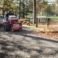 KA160 Power Blower Efficiently clear leaves from park pathways, enhancing aesthetics and safety for visitors.