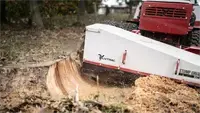 KC220 Stump Grinder The KC220’s 18 heavy-duty carbide-tipped teeth make quick work of stumps, chipping them away with precision and efficiency.