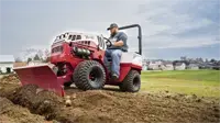 KD Blade Perfect for contractors moving soil, gravel, or loose material then grading to a leveled finish with the KD Blade’s reversible cutting edge.