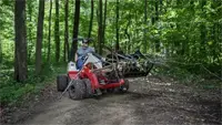 KM100 Rock Bucket w/ Grapple The Rock Bucket with Grapple is the go-to solution for commercial land clearing — combining lifting strength with precise gripping for maximum efficiency.