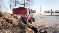 KM660 Light Material Bucket Landscapers benefit from the Light Material Bucket’s ability to move lightweight bulk materials like mulch, wood chips, or sawdust with ease.