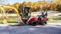 KM410 Pallet Forks With its sturdy build and 410-lb capacity, the Pallet Forks are a reliable attachment for commercial operators who need dependable pallet lifting and material handling.
