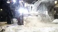 KX Snowblower With a cutting height of 26½ inches (no auxiliary auger), the KX clears snow banks effectively without overworking the engine.