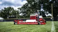 MK960 Wide Area Mower With tool-free height adjust (1″-5″ range) and full rear rollers, the MK960 delivers crisp, professional results on sports fields—perfect for soccer, baseball, and multi-use turf.