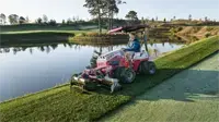 MR770 Reel Mower Deliver a true golf course finish—Ventrac’s MR770 Reel Mower provides a fine, even cut golfers expect on tees, greens surrounds, and fairways.