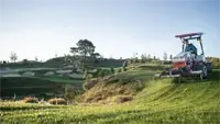 MR770 Reel Mower The MR770 Reel Mower’s floating deck design hugs rolling terrain, keeping your golf course fairways smooth and playable.