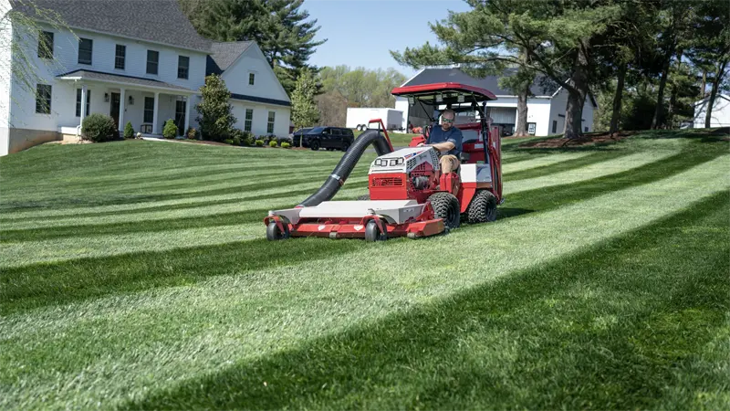 Create vibrant lawn stripes with the Ventrac Finish Mower's full-width rear rollers, enhancing the visual appeal of your landscape. Paired with the Ventrac finish mower, the RV602 efficiently collects grass clippings, leaving behind a clean and manicured lawn.