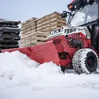 SE530 V-Blade The SE530 V-Blade clears snow efficiently along loading docks and between pallets, allowing operators to maintain safe, accessible work areas even in tight, confined spaces.