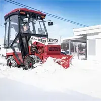 SE530 V-Blade The SE530 V-Blade efficiently clears snow from narrow walkways, utilizing its V-plow configuration to navigate tight spaces with ease.