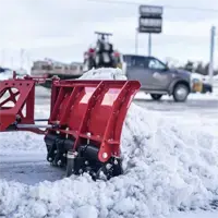 SE530 V-Blade With the blade wings swept forward, the Ventrac SE530 V-Blade pushes snow straight ahead, preventing it from spilling to the sides and keeping sidewalks and narrow paths clear in a single pass.