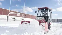 SP720 Box Plow Ventrac’s box plow works on turf with precision—using the optional turf edge kit to avoid damaging athletic fields.