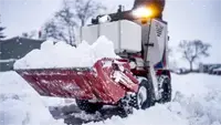 NE380 Snow Bucket When snow accumulates along fence lines or low-traffic areas, the NE380 moves snow, slush, and ice easily and precisely, reducing cleanup time and minimizing physical effort.