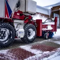NJ380 Broom As pedestrians arrive at public spaces, the NJ380 sweeps away snow and light debris from entrances and pathways, leaving a clean finish that enhances safety and aesthetics.