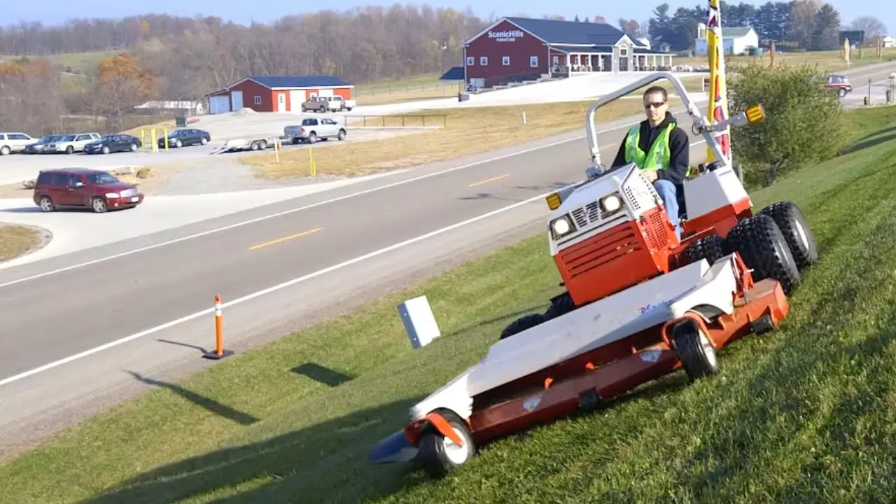 Tractor Finish Mower Real World Work