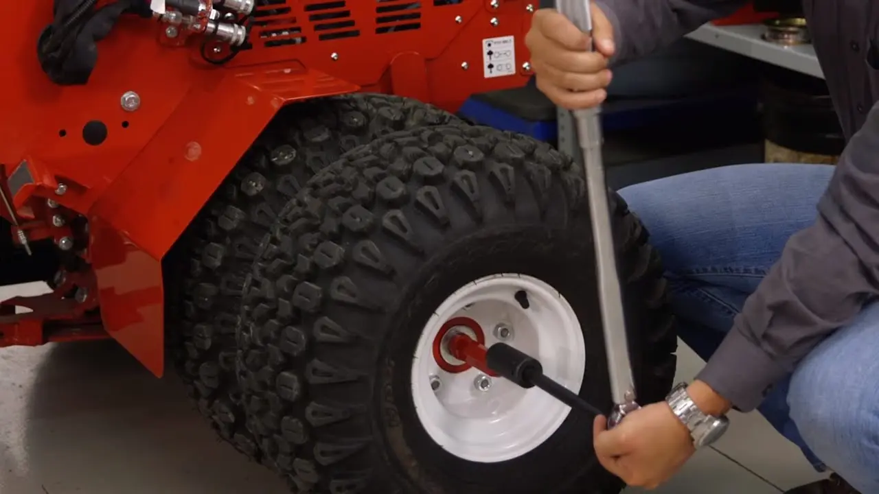 Ventrac 4500 Dual Wheel Installation  Removal