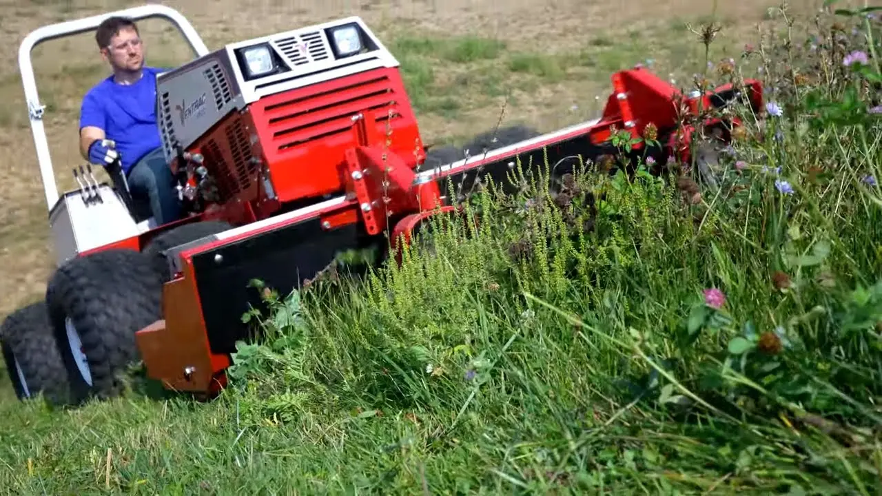 Tractor Working