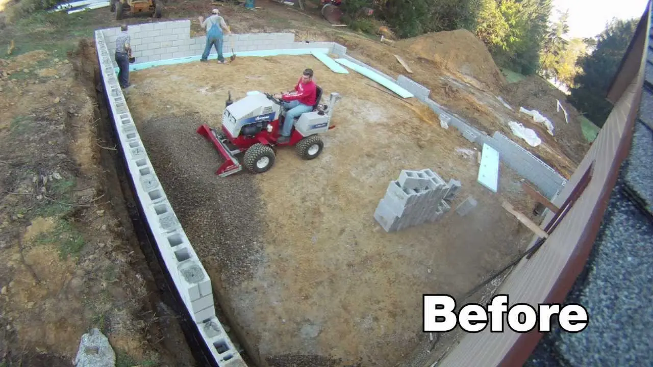 Ventrac: The 4Wheel Drive Wheelbarrow